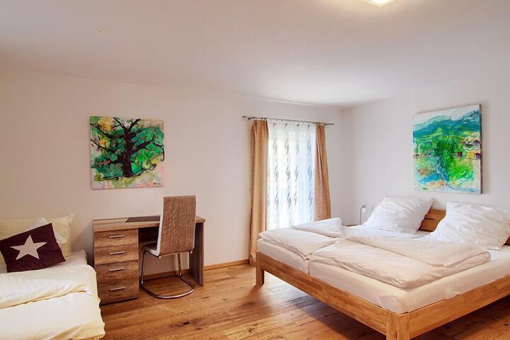 Room 11 of 24