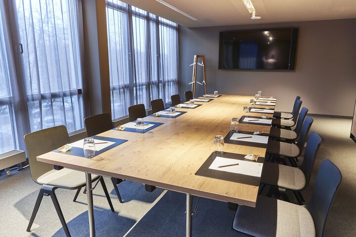Meeting 77 of 103