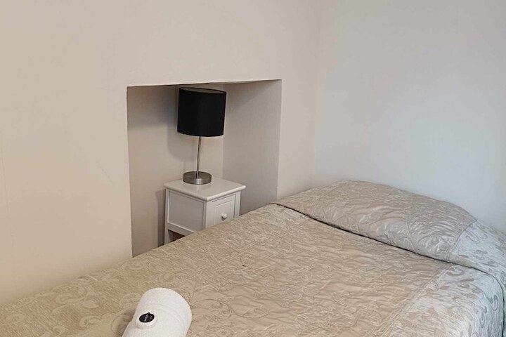Room 126 of 283