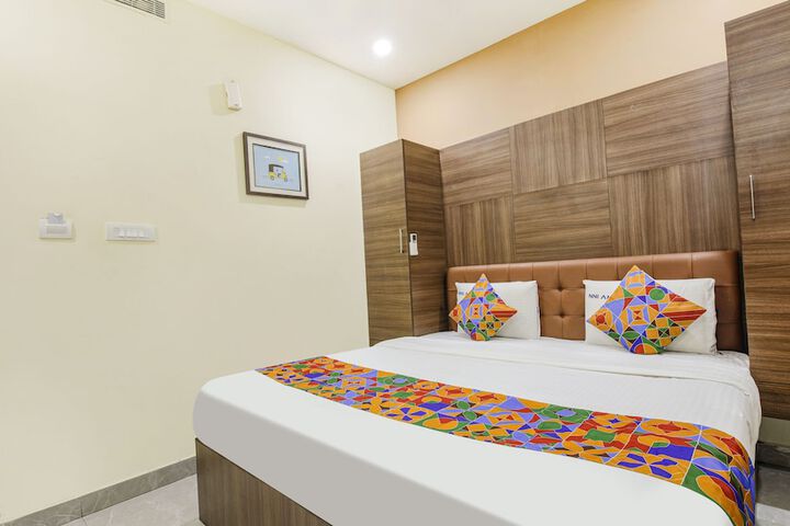 Room 14 of 31
