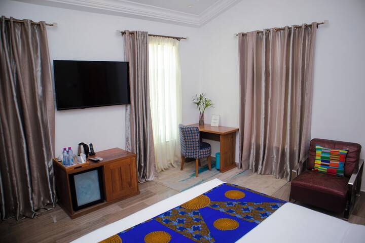 Room 14 of 73