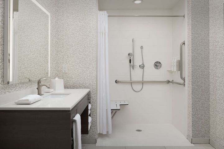 Bathroom shower