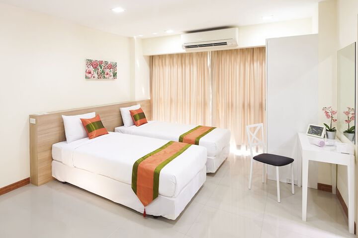 Room 29 of 86