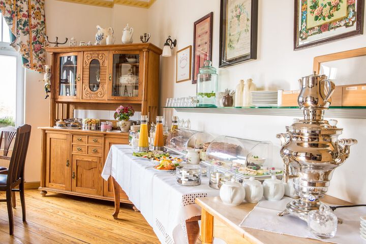 Breakfast/Coffee Service 36 of 47