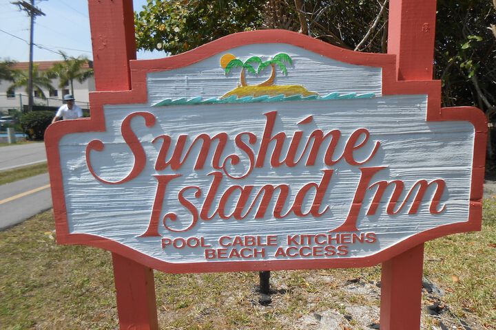 Sunshine Island Inn