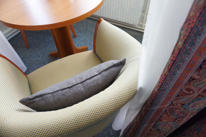 Room 16 of 22