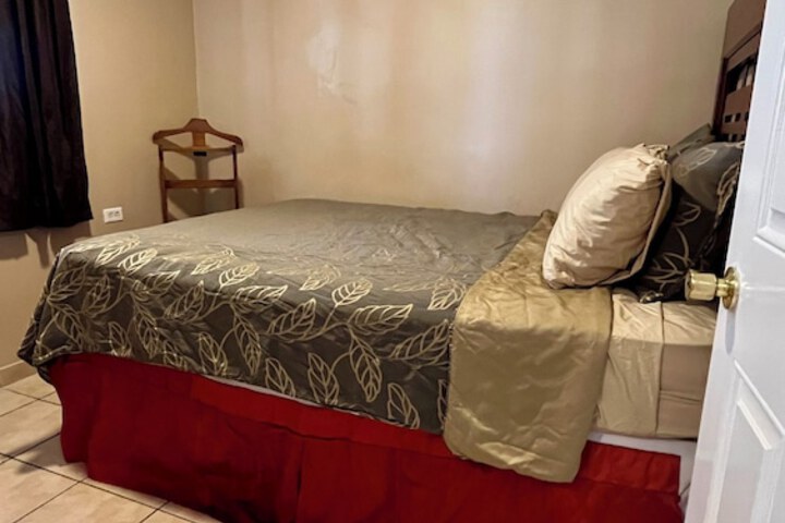 Room 7 of 23