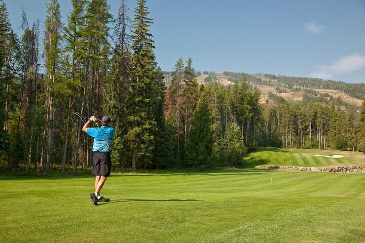 Golf 13 of 32
