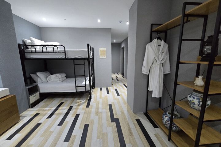 Room 129 of 184