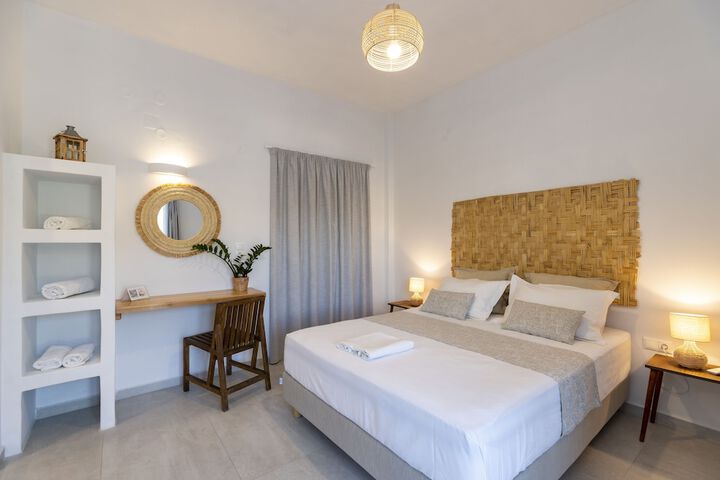 Room 42 of 75