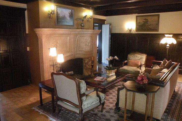 Hotel Interior 3 of 32