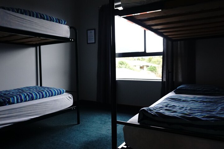 Room 8 of 79