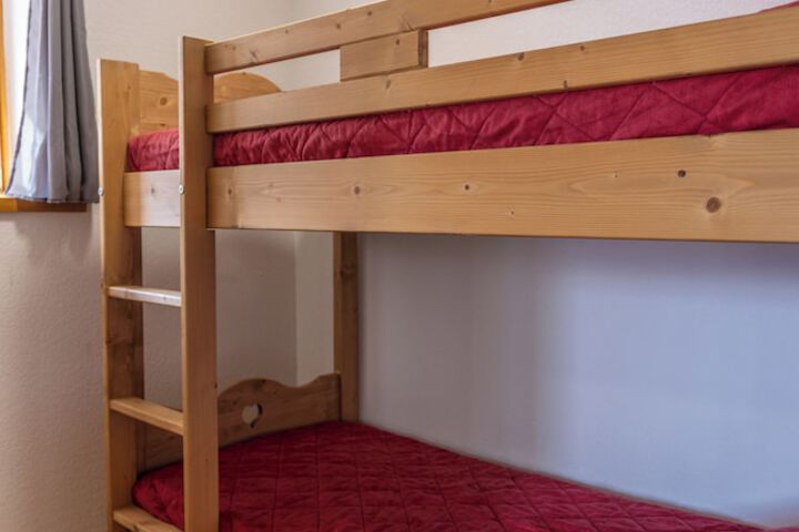 Room 10 of 70