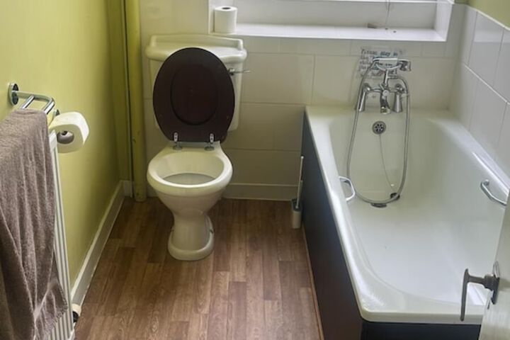 Room 19 of 32