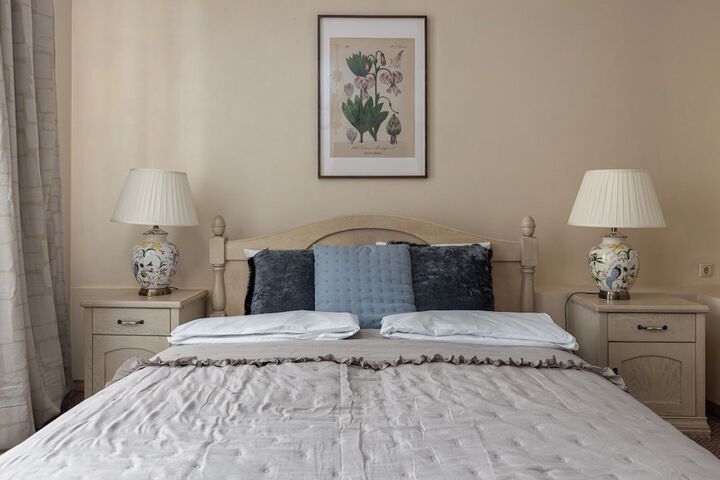 Room 48 of 118