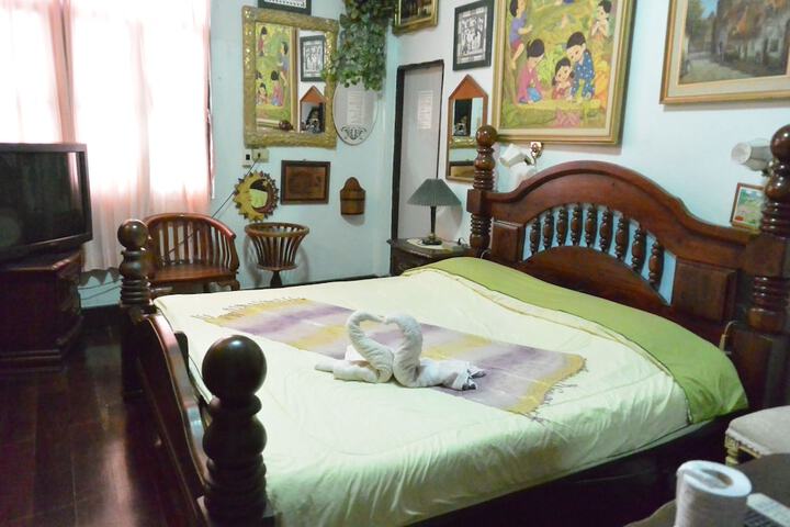 Room 8 of 39