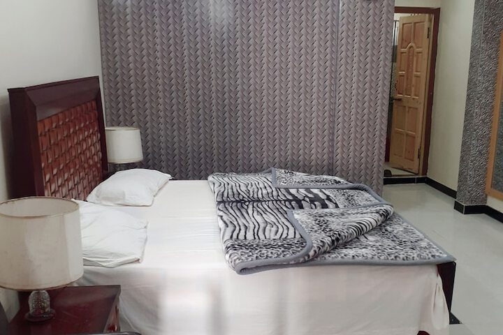 Room 5 of 21