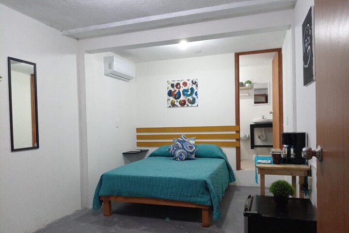 Room 9 of 21