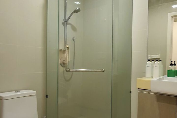 Room 146 of 226