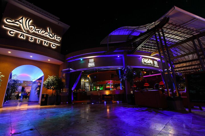 Entertainment 71 of 85