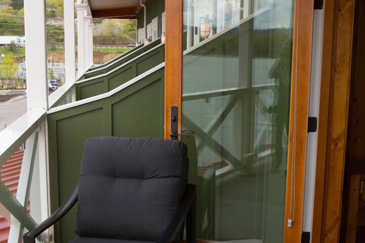 Terrace/Patio 17 of 100