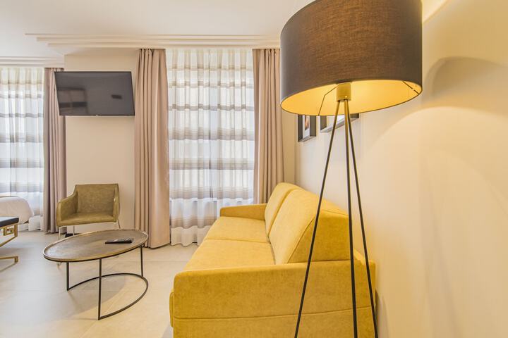 Room 30 of 57