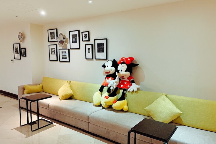Hotel Interior 6 of 69