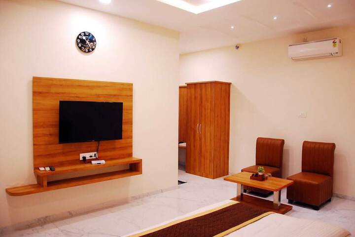 Room 14 of 51