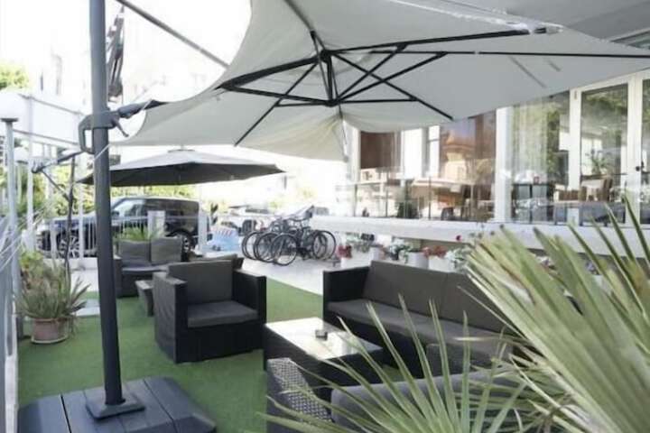 Terrace/Patio 60 of 61
