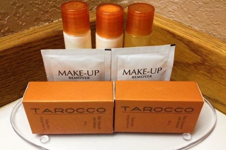 Bathroom amenities