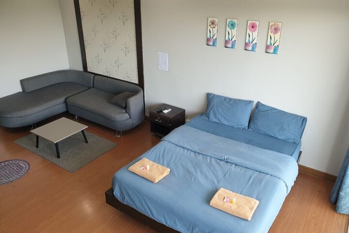 Room 141 of 263