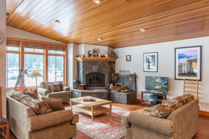 Truckee House in Truckee, CA