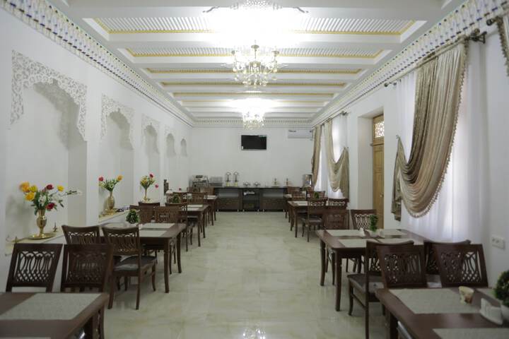 Dining 11 of 11
