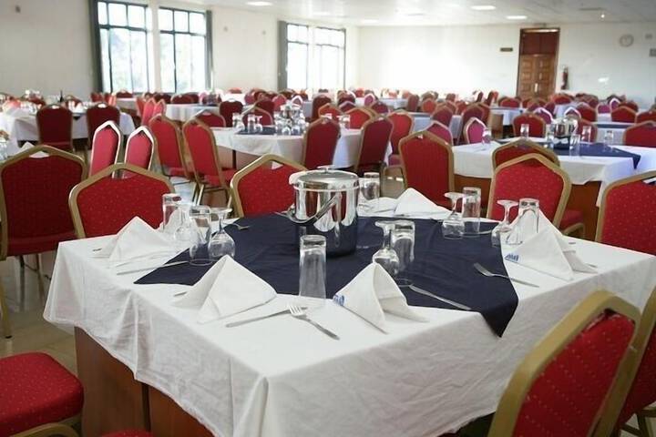 Ballroom/Hall 35 of 43
