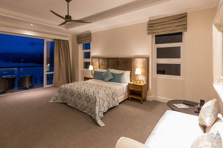 Room 7 of 22