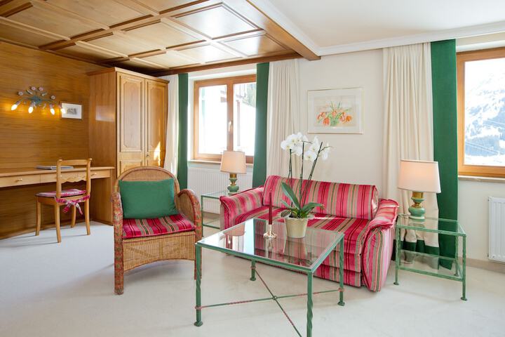 Room 48 of 91