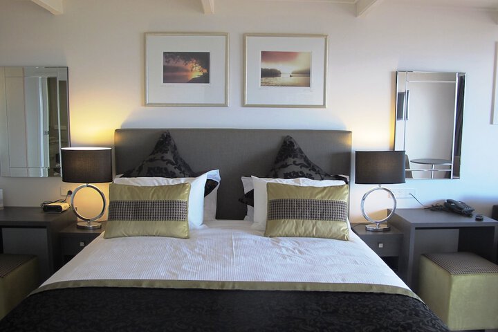 Room 3 of 88