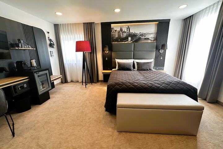 Room 101 of 194