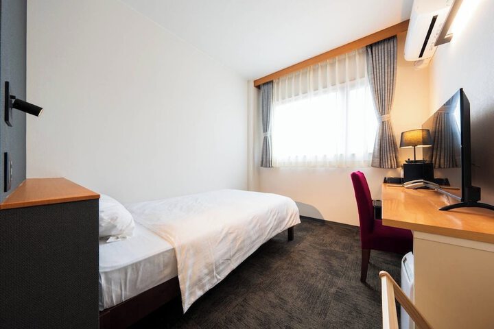 Room 18 of 44