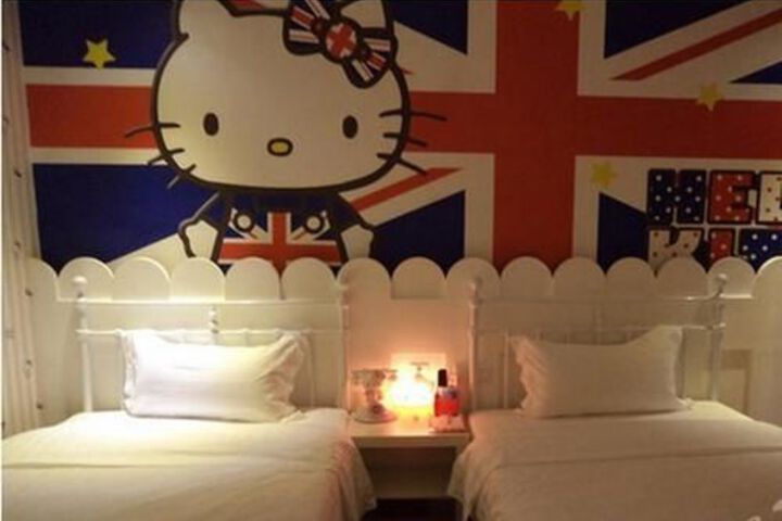 Room 15 of 29