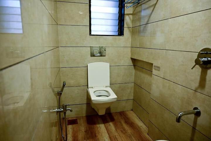 Room 19 of 29