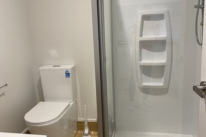 Room 13 of 17