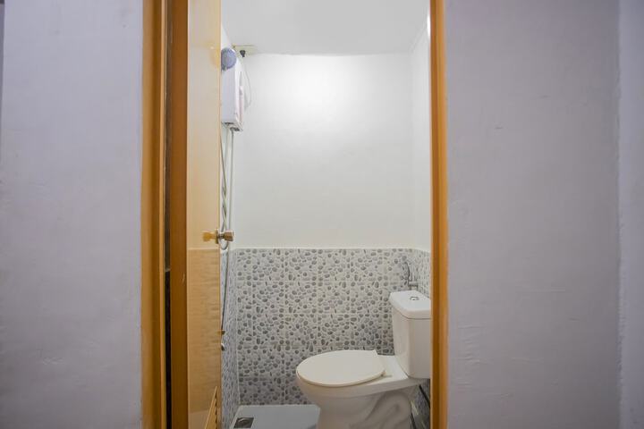 Room 21 of 25