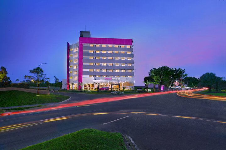 Exterior Photo