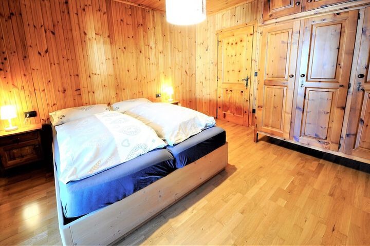 Room 10 of 57