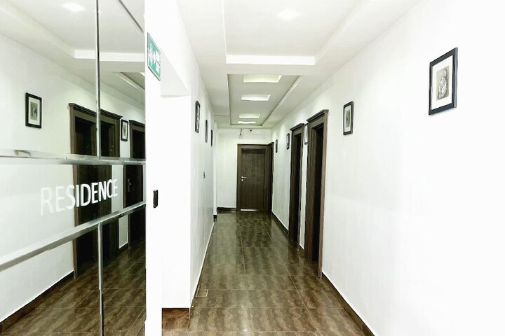Ballroom/Hall 44 of 45