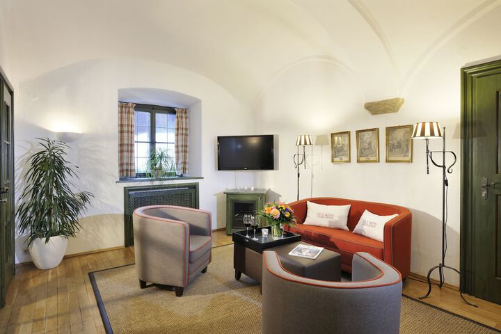Lobby sitting area