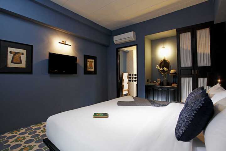 Room 3 of 30