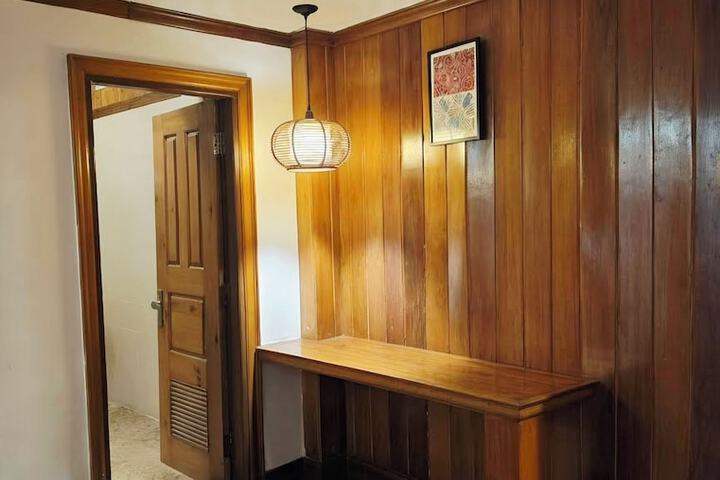 Room 35 of 181