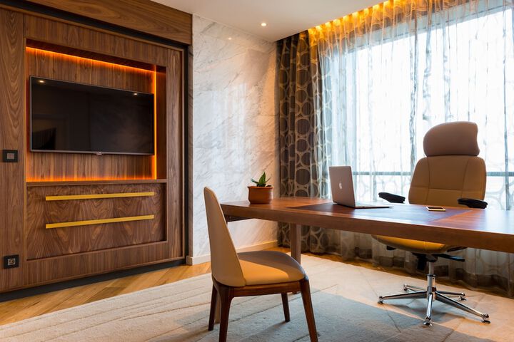 Room 46 of 100
